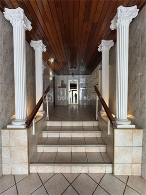 t3 à la vente -   83000  TOULON, surface 75 m2 vente t3 - UBI467200316